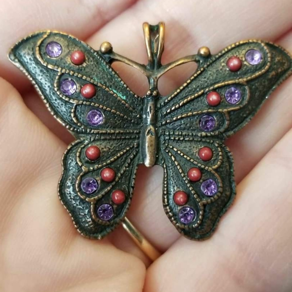 Relisted - butterfly pendant dark copper charm - Picture 2 of 6